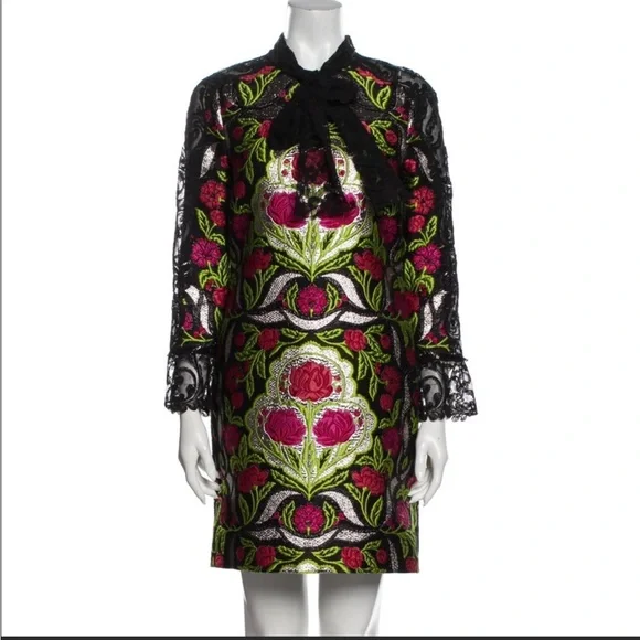 Gucci | Dresses | Gucci Embroidered Lace Shift Dress Sz It 4 Small New | Poshmark Gucci | Dresses | Gucci Embroidered Lace Shift Dress Sz It 4 Small New | Poshmark
